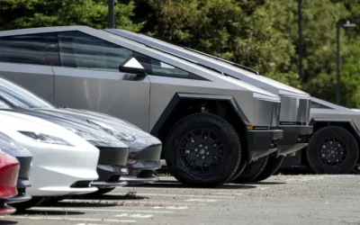 Executive Exodus: Tesla Loses Key Leaders of Cybertruck and Model Y Programs